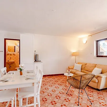 Semesterbostad Seaside Vinka Vela Luka